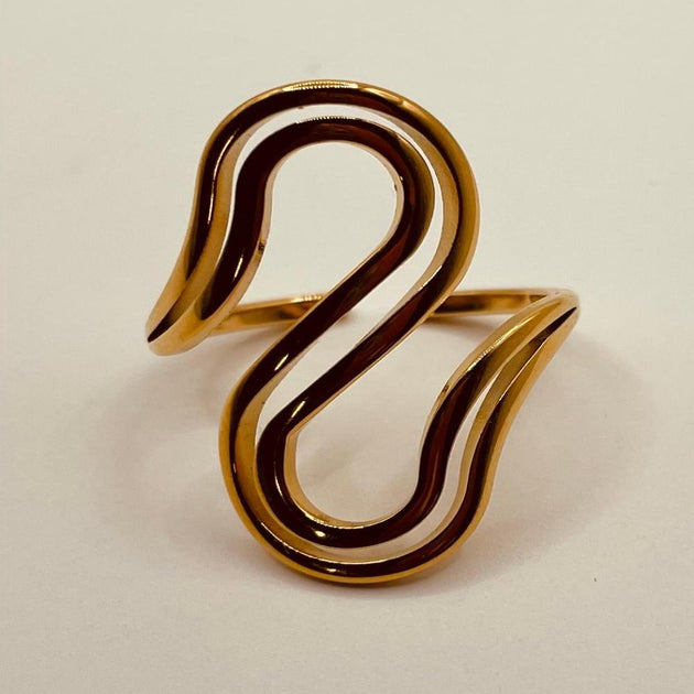 Rings Your Brief Escape