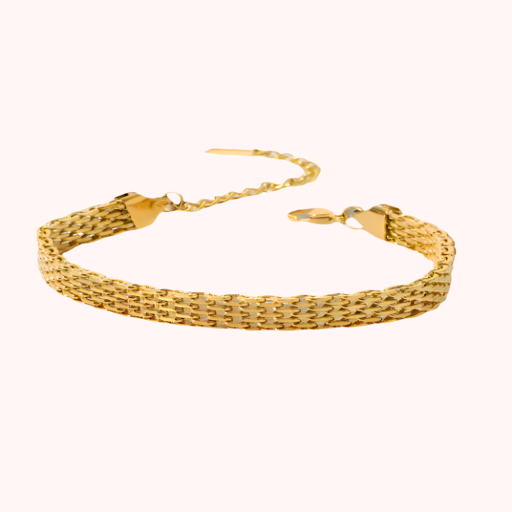 Gold Gleaming Wide Chain Bracelet – Stunning Jewelry Gift for Women