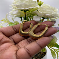 Load image into Gallery viewer, Gold Lined Up Earrings – Stylish Fashion Jewelry
