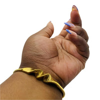 Load image into Gallery viewer, Gold Crinkle Bangle Bracelet – Elegant Textured Jewelry for Women
