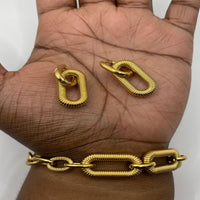 Load image into Gallery viewer, Gold Oval Dangle Earrings and Bracelet Set – Perfect Jewelry Gift for Fashionistas
