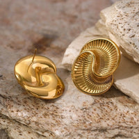 Load image into Gallery viewer, Gold Spiral Shell Stud Earrings – Stylish Nautical-Inspired Jewelry – Everyday Elegance
