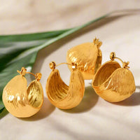 Load image into Gallery viewer, Elegant Gold Drop Ball Earrings – Stylish Dangle Design for Effortless Glam-
