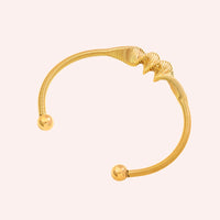 Load image into Gallery viewer, Gold Crinkle Bangle Bracelet – Elegant Textured Jewelry for Women
